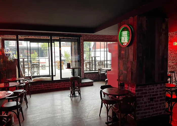 Angelo Coffee מלון